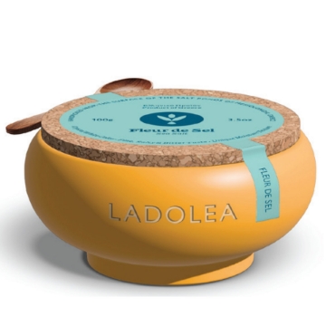 Elegant Fleur de Sel Presentation in Handcrafted Ceramic Bowl Elegant presentation of Fleur de Sel salt in handcrafted ancient-style ceramic bowl