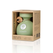 Side view of Ladolea packaging explaining the ceramic pot’s inspiration from the ancient Greek Aryballos (700 B.C.) used by Olympic athletes.