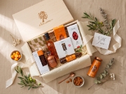 elenianna Corfu Kumquat Collection – Gourmet Gift Box, 9 Pieces shown as a close-up product detail
